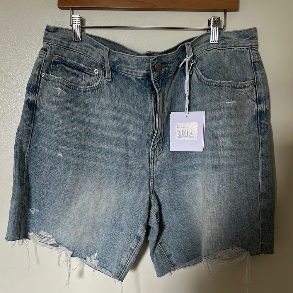 💗🍃Pistola 90s Skater Short Distressed Light Blue Denim Jean Shorts